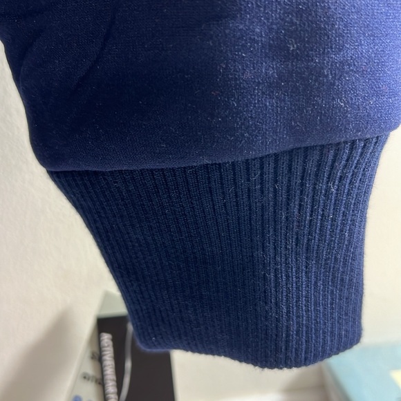 NEW Q-ACTIVE BLUE SHERPA LINED FAUX FUR FULL ZIP HOODIE JACKET SIZE LARGE - Picture 4 of 10